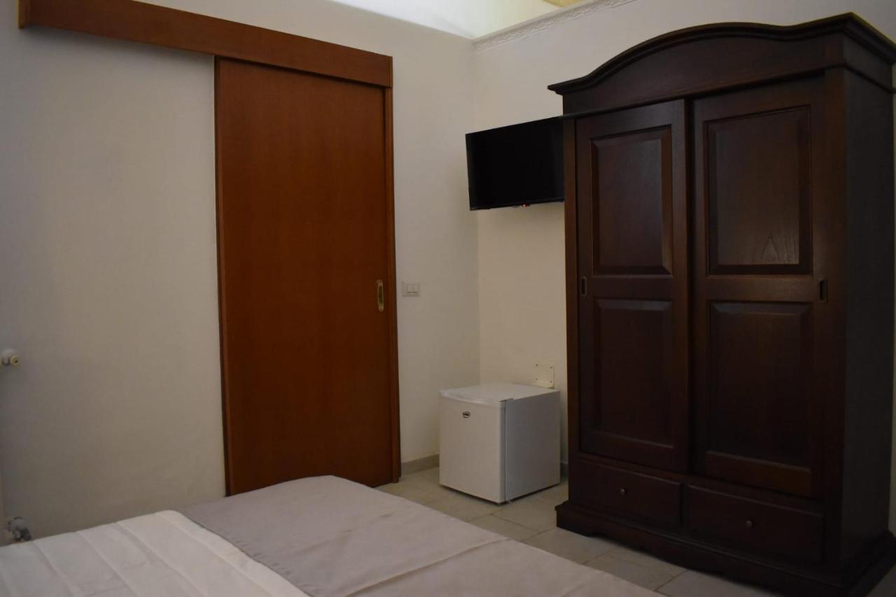 Samele Bed And Breakfast Lecce Ngoại thất bức ảnh