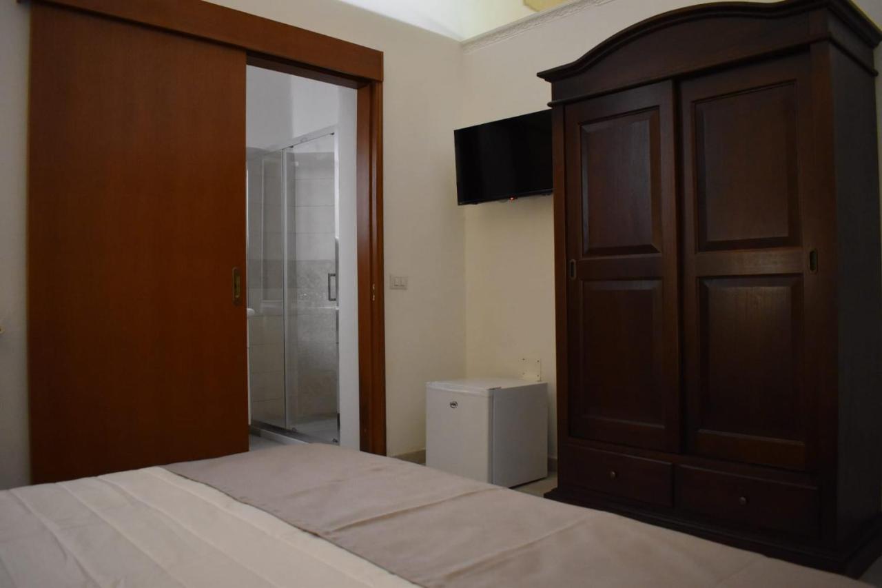 Samele Bed And Breakfast Lecce Ngoại thất bức ảnh