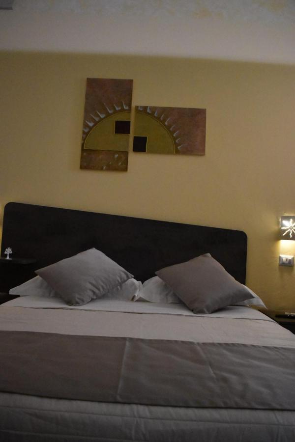 Samele Bed And Breakfast Lecce Ngoại thất bức ảnh